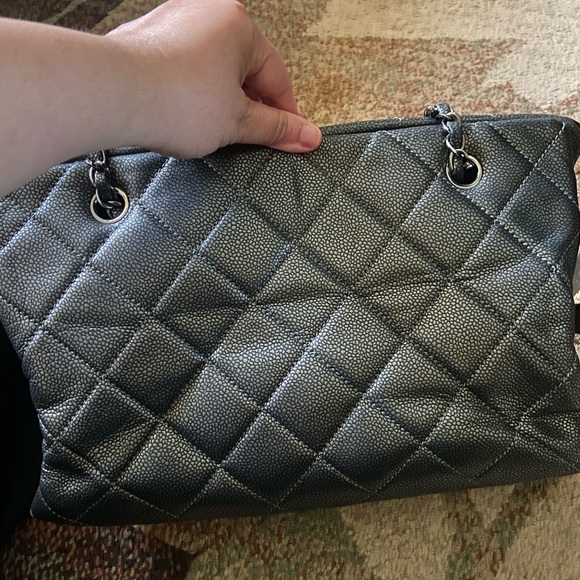 Authentic Chanel Purse CC Shopping Tote  silver hardware leather - Picture 2 of 16